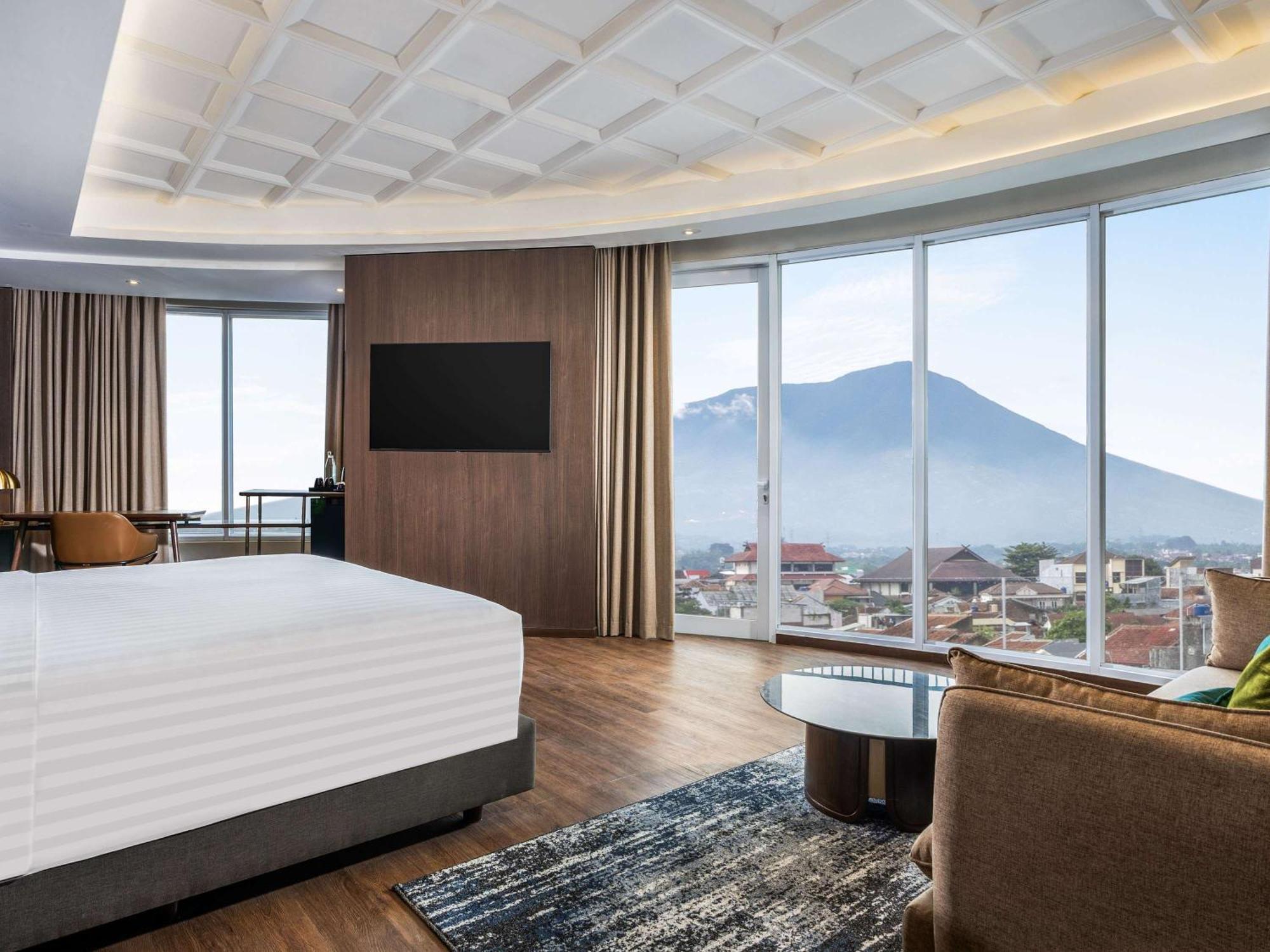 Mercure Garut City Center 外观 照片