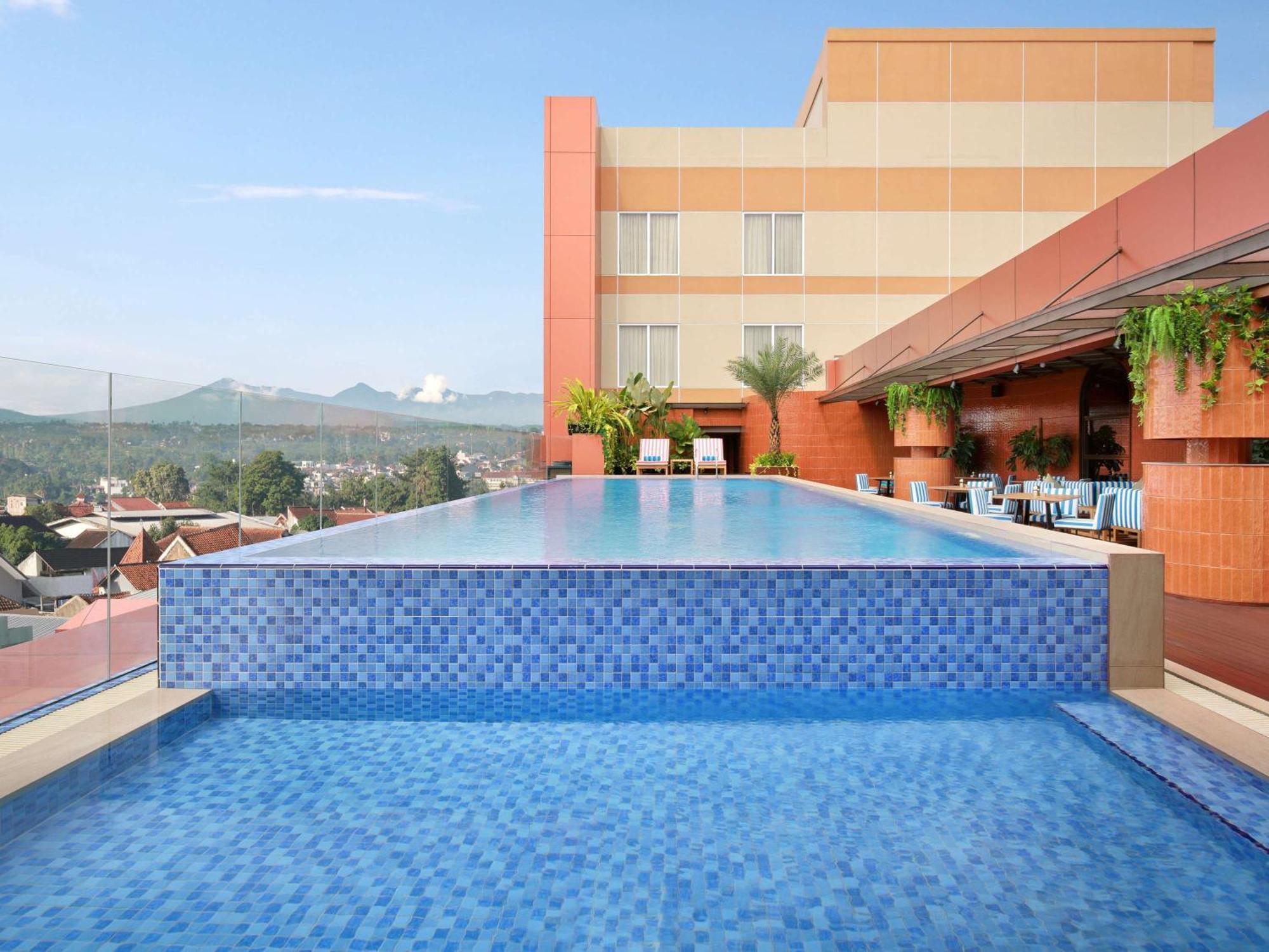Mercure Garut City Center 外观 照片